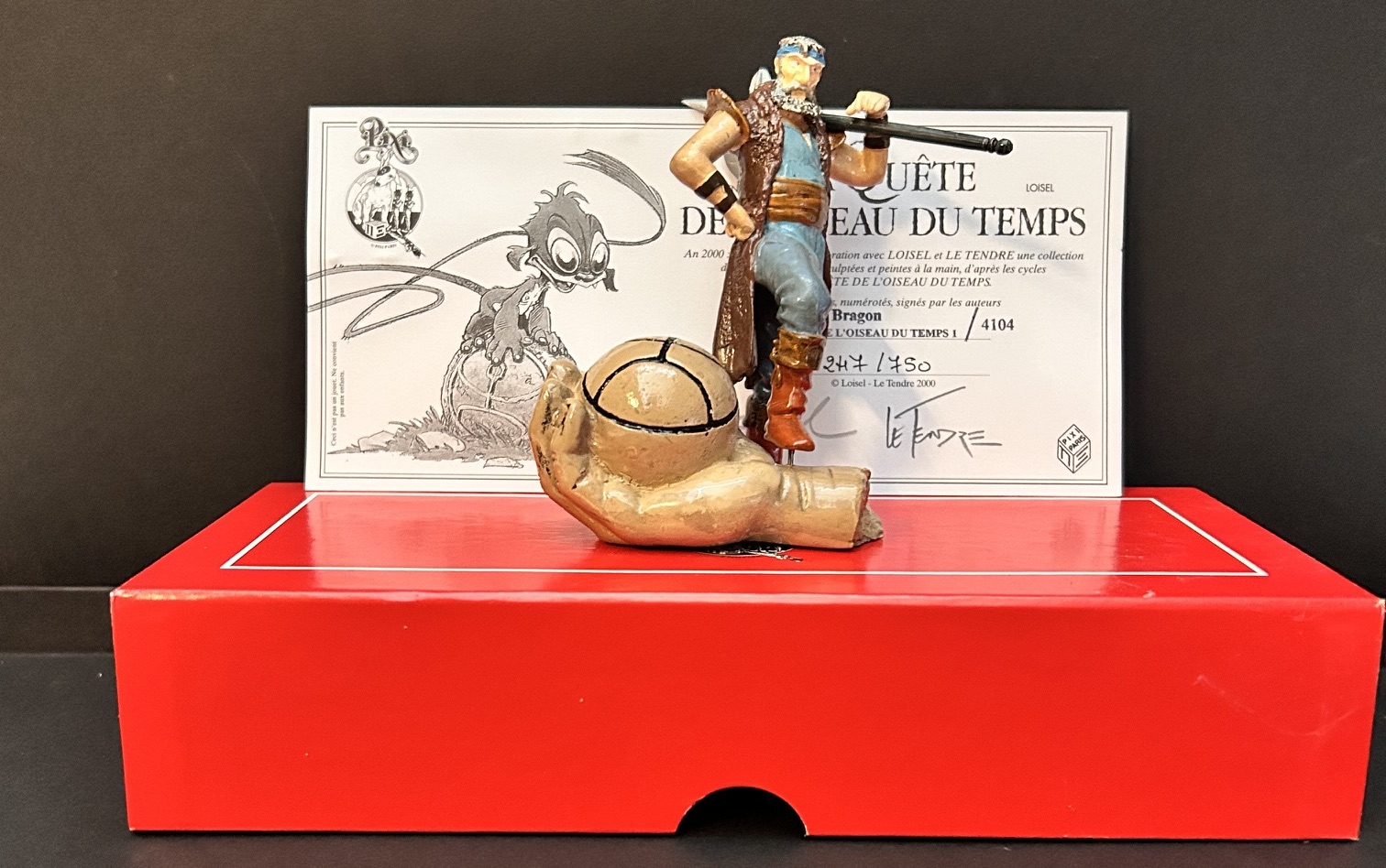 LOISEL . Figurine PIXI - "Bragon" - Certificat signé